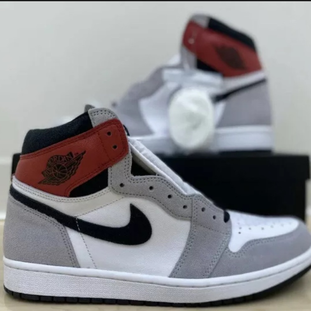 Smoke grey Jordan retro 1 size 6.5